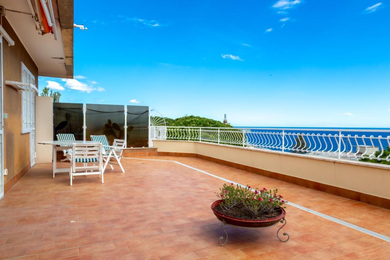 168B - La Terrazza Sul Mare, Casa A 10 Minuti Da Spiaggia, Parcheggio Privato Gratis 圣雷默 外观 照片