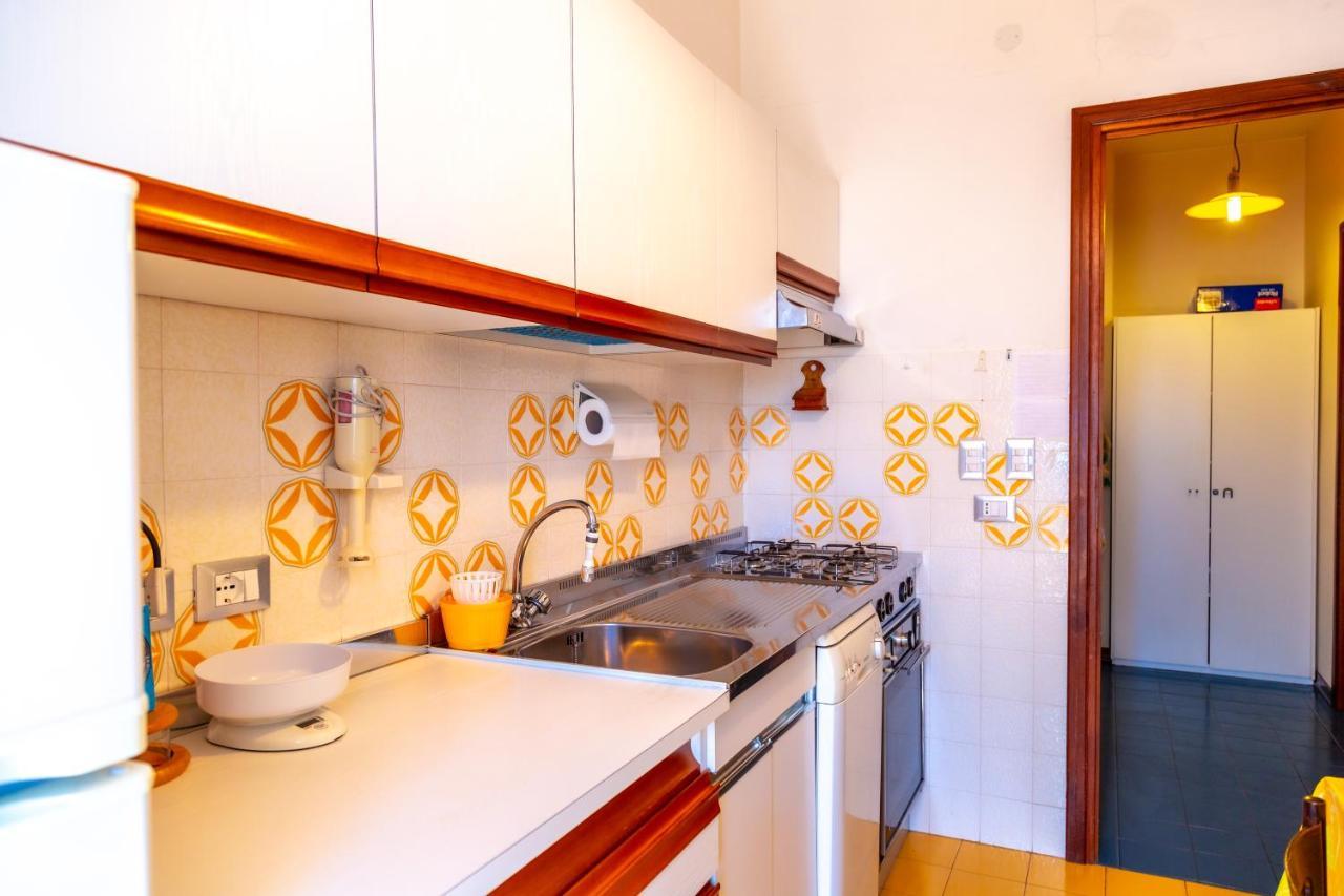 168B - La Terrazza Sul Mare, Casa A 10 Minuti Da Spiaggia, Parcheggio Privato Gratis 圣雷默 外观 照片